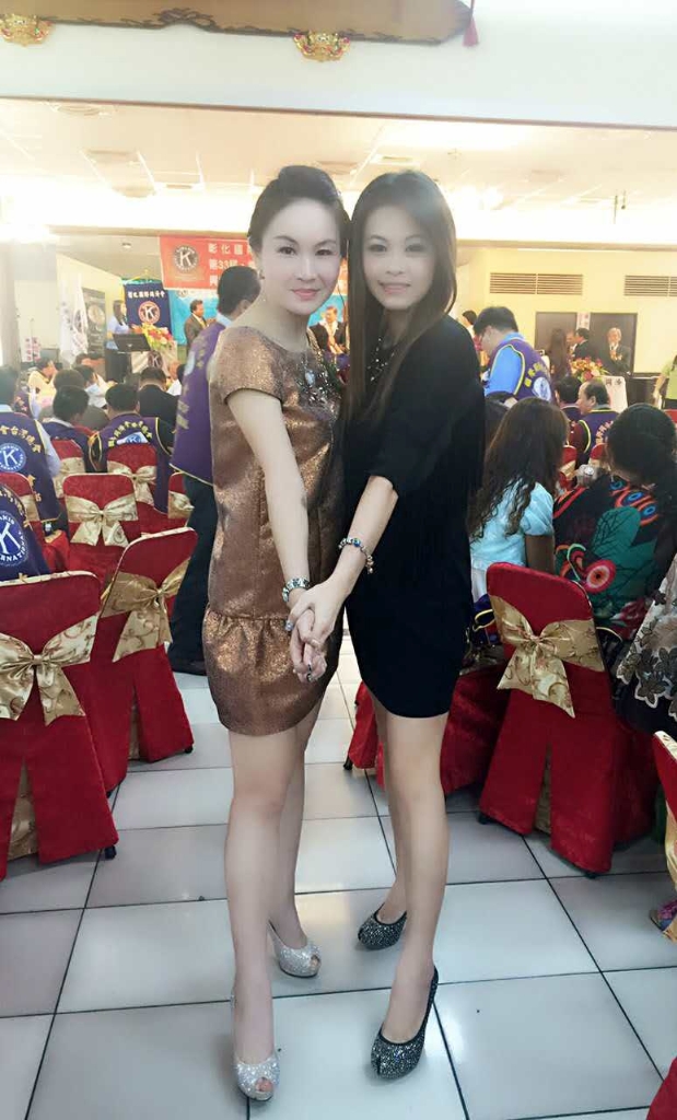 29天清一百吨垃圾，正妹靓机绚丽环岛行