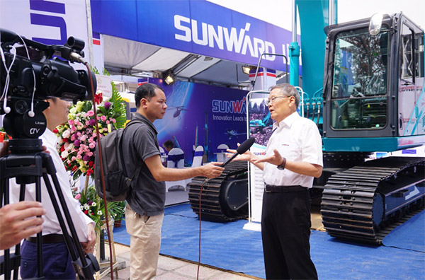 SG胜游智能携全球领先凿岩设备，引爆越南矿业展