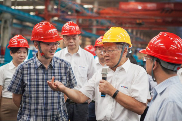 商务部合作司刘民强副司长一行调研SG胜游智能