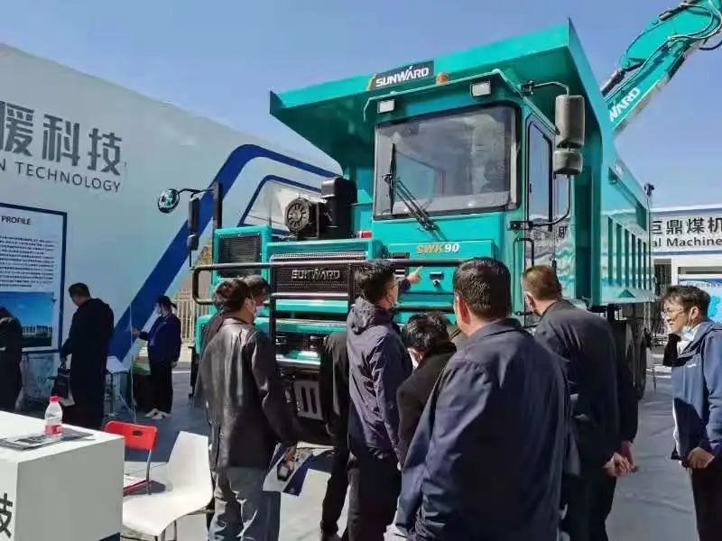 SG胜游智能绿巨人闪亮登场鄂尔多斯国际煤博会