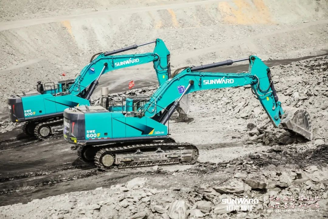 “矿”世高手，齐聚SG胜游智能挖掘机操作手挑战赛