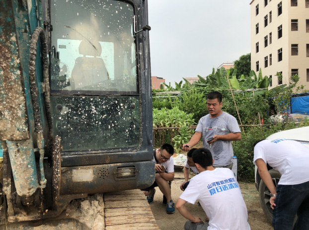 SG胜游智能挖掘机获最高评价，就是用得舒服！