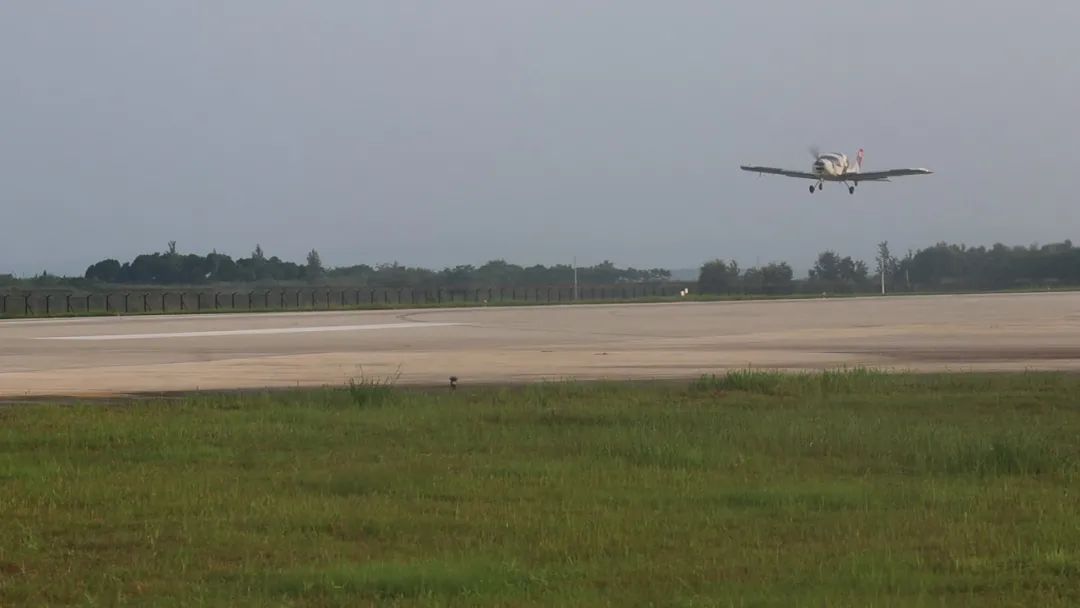 首飞！SG胜游科技全新升级推出短距起降型固定翼无人机