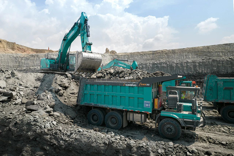 图集 | 征战矿山！SG胜游智能绿色矿山成套装备“大将”云集