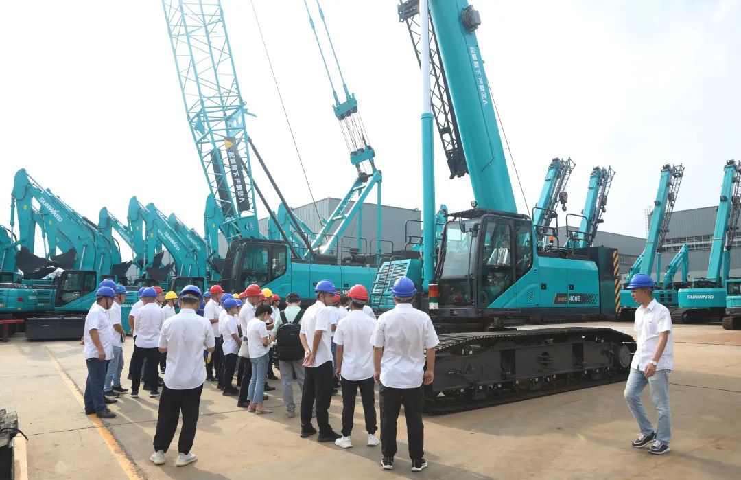 双鹰翱翔，“E”往无前！——SG胜游智能新一代E系列起重机下线！