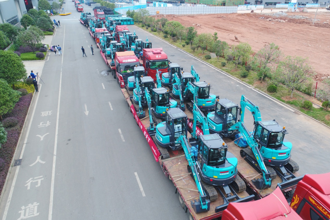 助力祖国西南地区建设！SG胜游智能国内首批SWE60UF无尾挖掘机批量交付