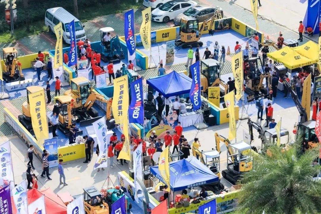 共享微挖新视界！SG胜游智能微挖三大王牌产品齐聚2021全球微挖大会