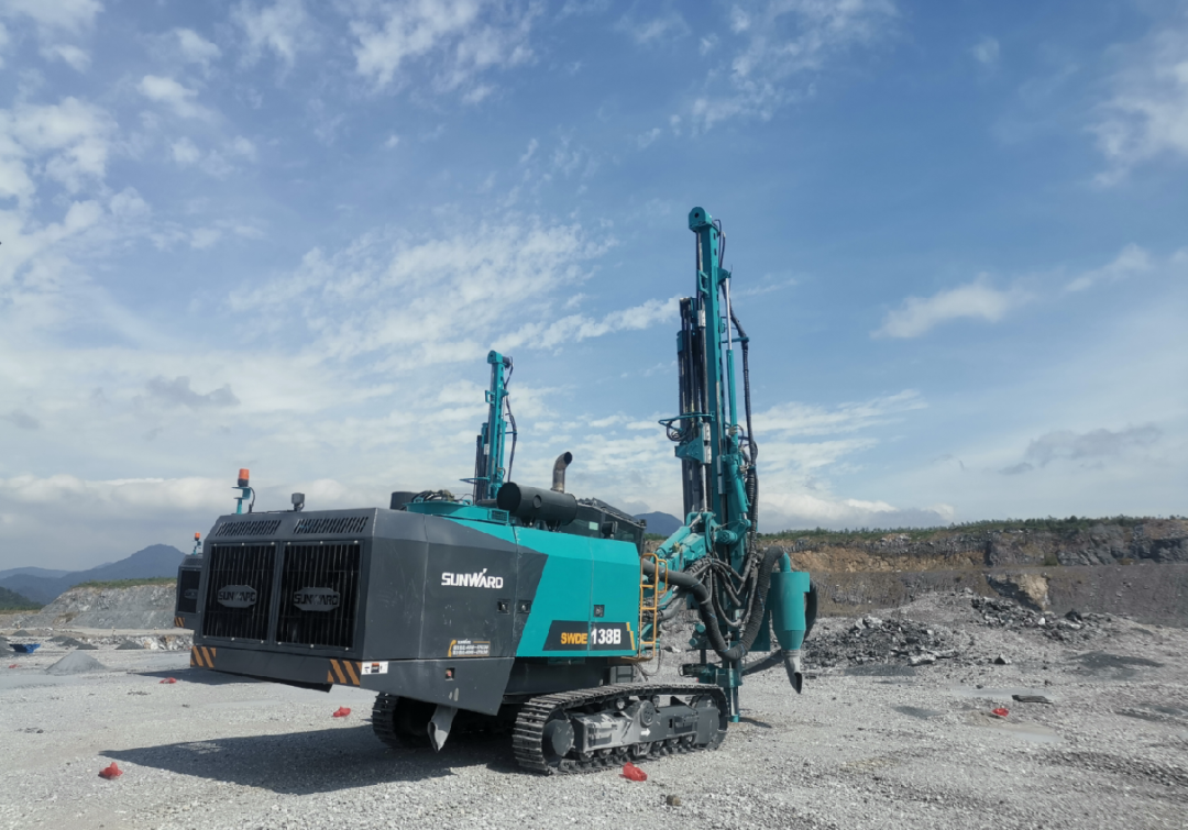 追加订单！SG胜游智能一体化潜孔钻机助力海南华润水泥获好评