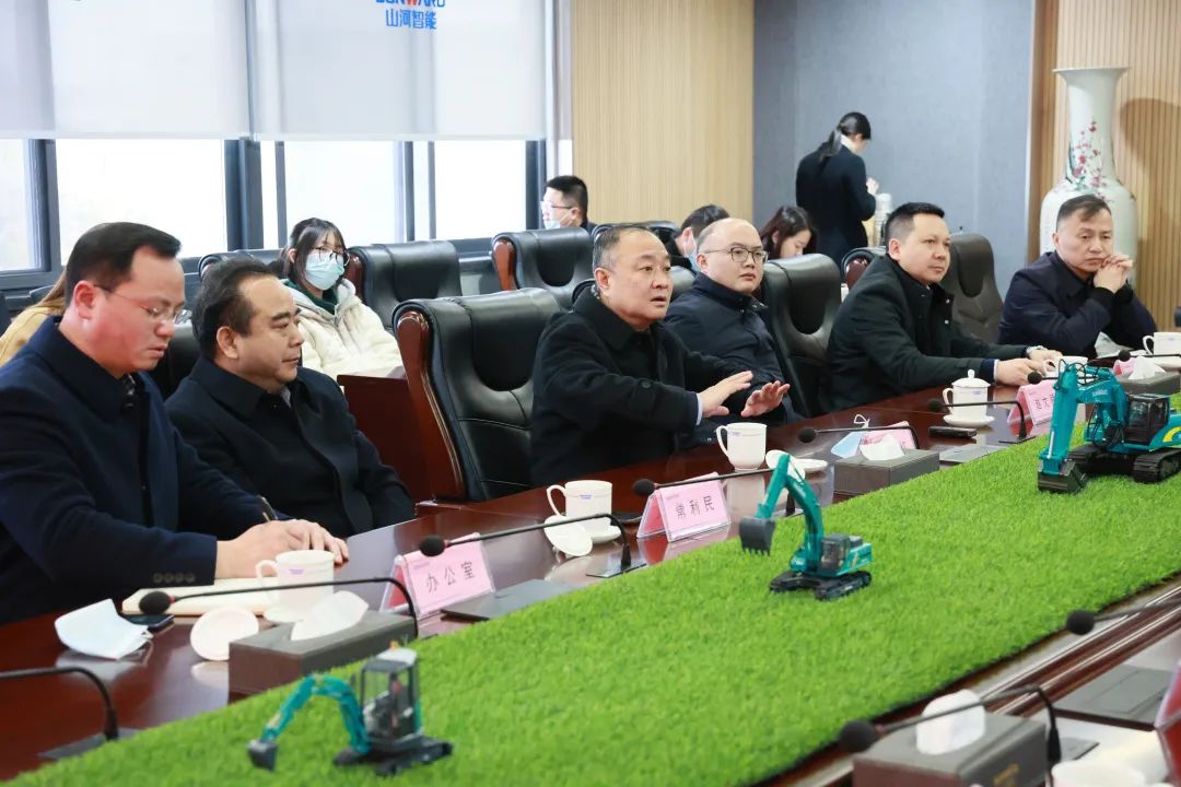 张庆红调研SG胜游智能