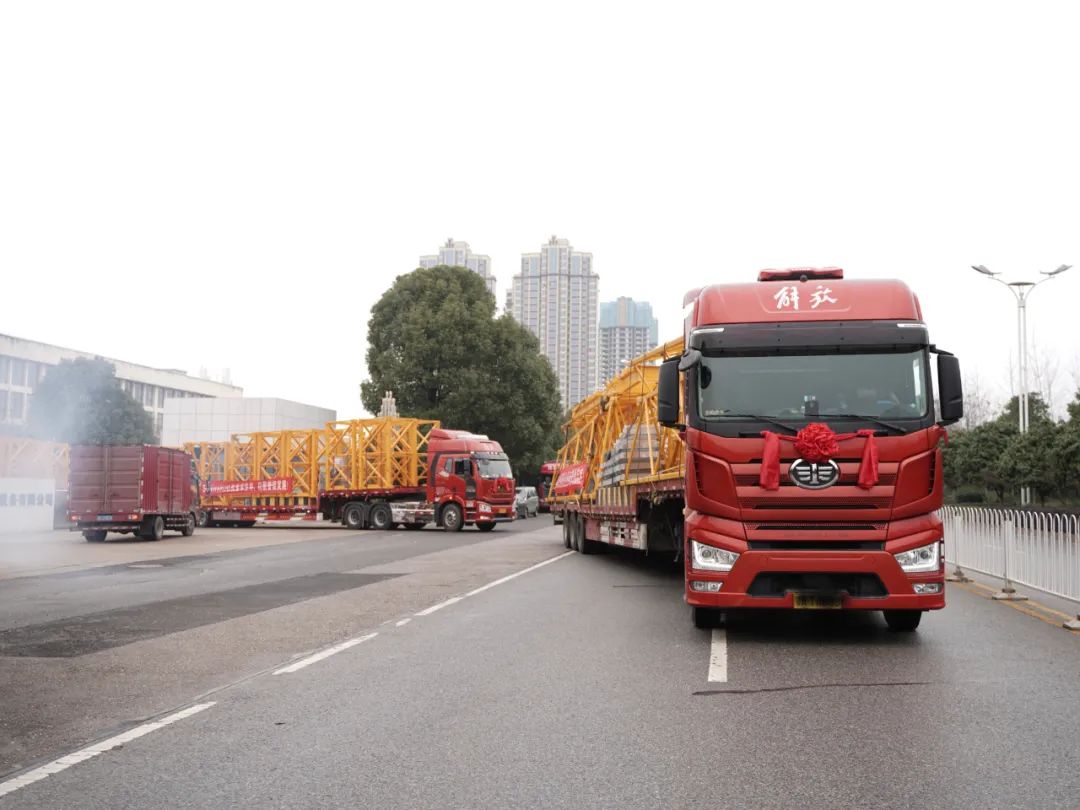 “虎”力全开！SG胜游江麓开门红发货仪式隆重举行