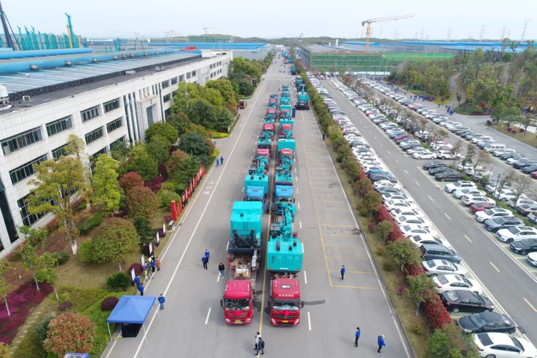 征战全球市。G胜游智能凿岩设备批量发货