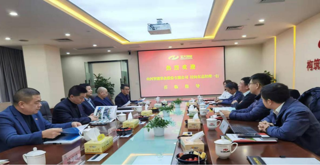 携手战边疆！SG胜游智能潜孔钻机助力宏大爆破新疆奇台项目建设