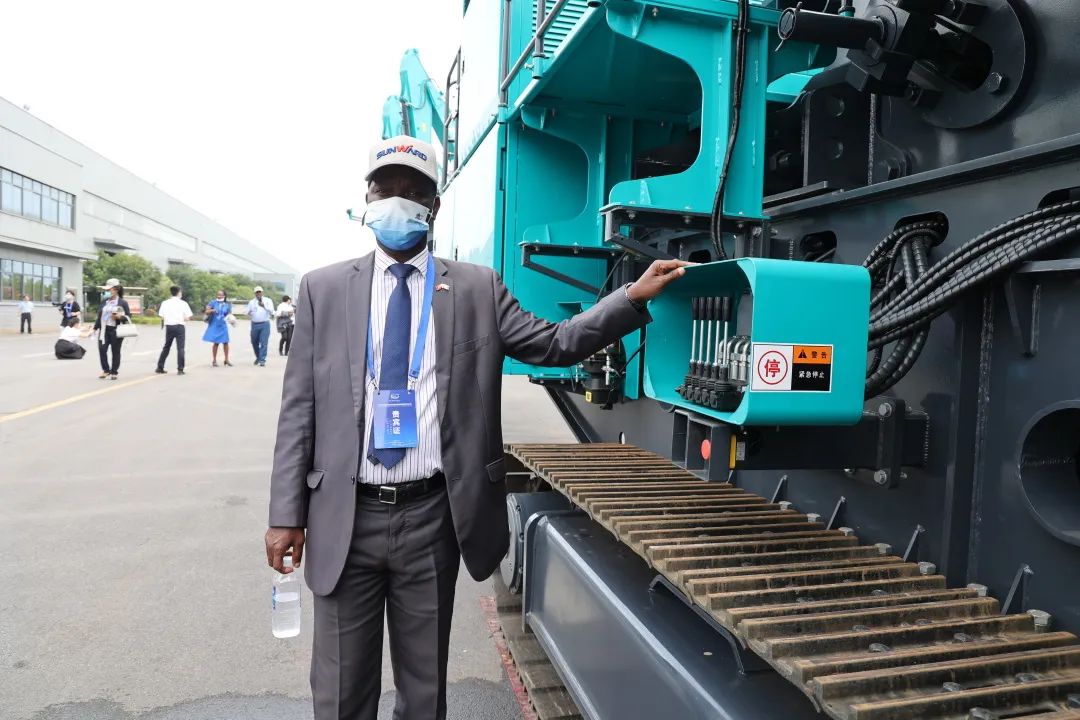 非洲驻华使节走访SG胜游智能