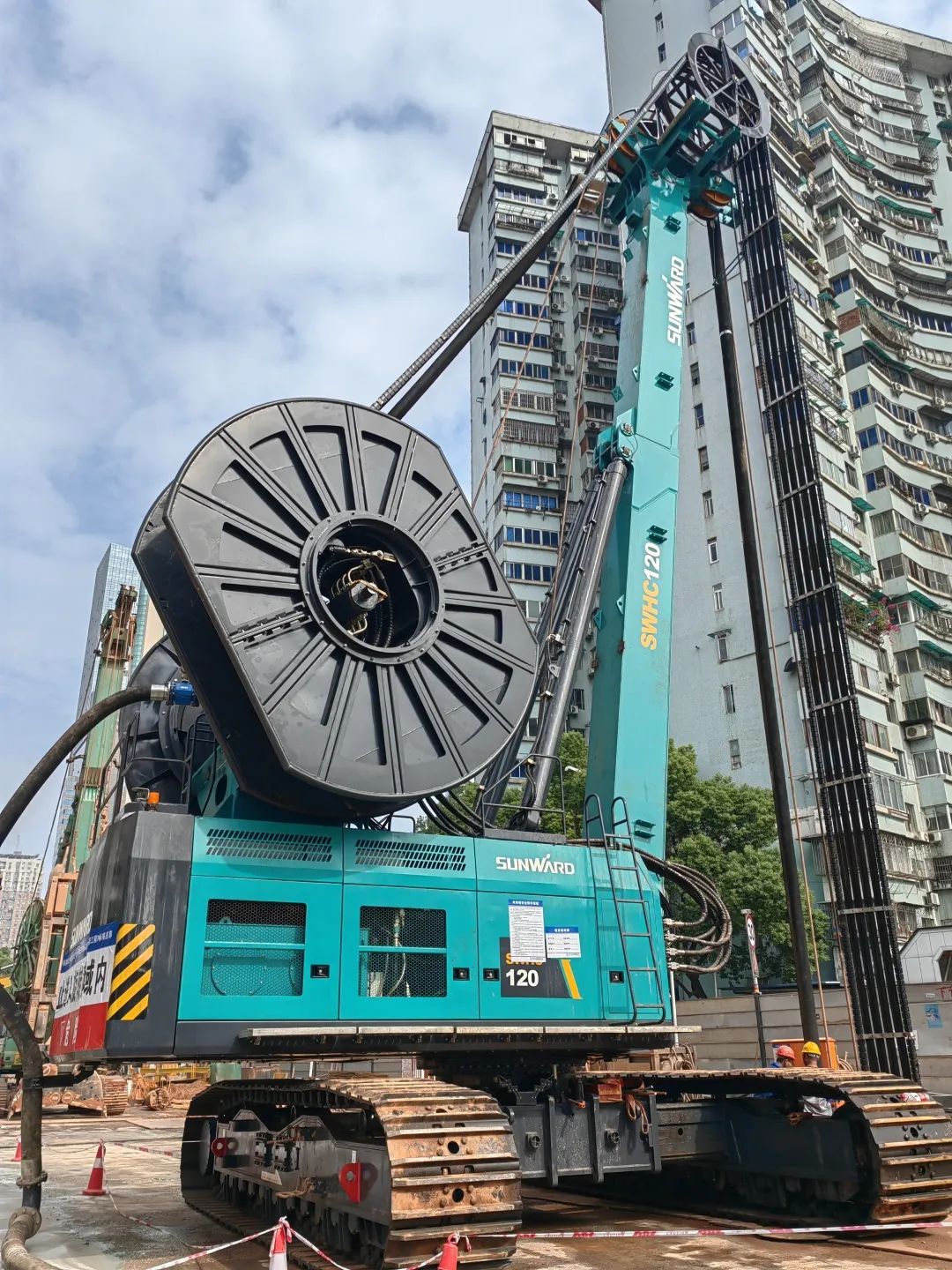 首战创佳绩！SG胜游智能双轮铣槽机助建长沙地铁7号线