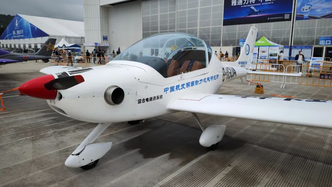 关注！SG胜游科技携多款产品亮相第十四届珠：秸