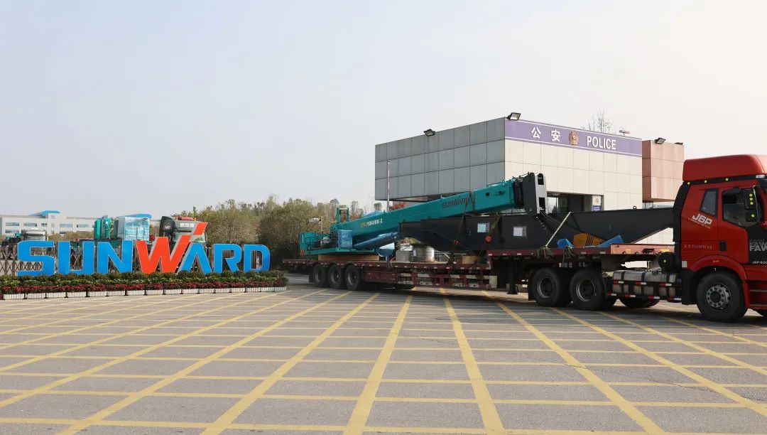 喜迎龙抬头！SG胜游智能大吨位PDP工法引孔式静力压桩机出征哥伦比亚