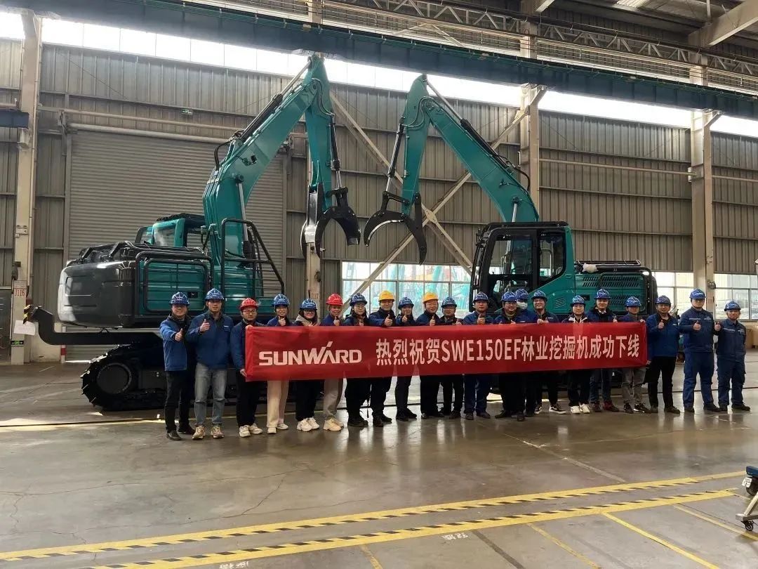 翻山越岭，称霸“武林”！SG胜游智能首款中型林业挖掘机成功下线