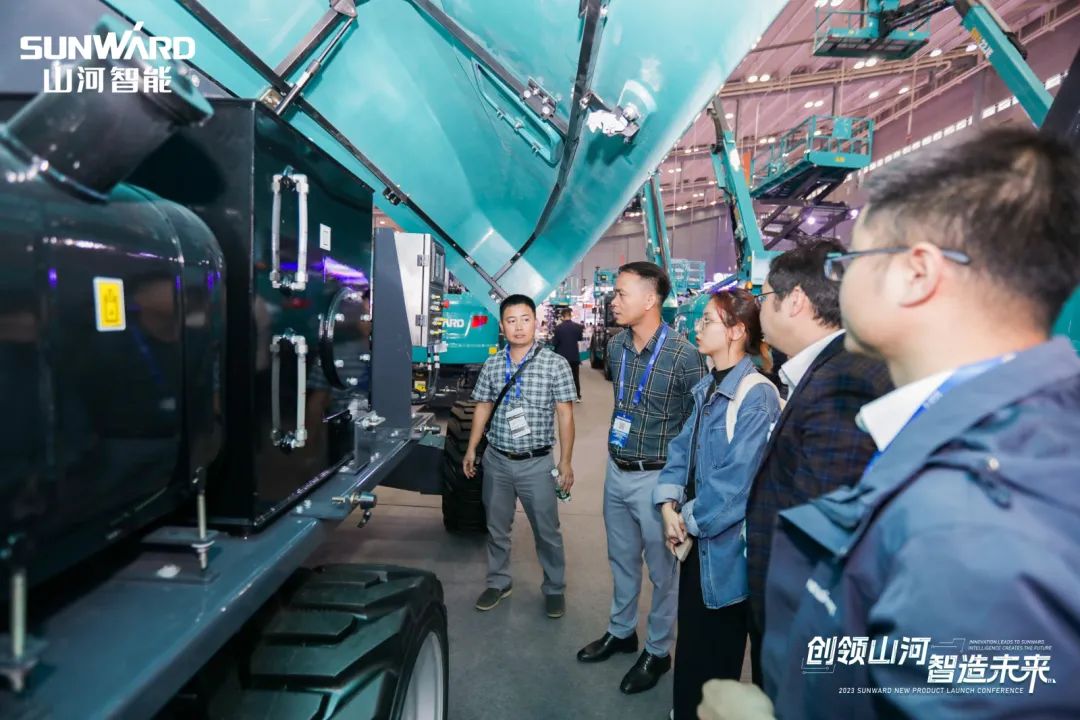 2023 CICEE | SG胜游智能亮相2023长沙国际工程机械展！智能化、电动化产品站C位