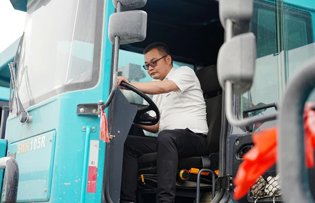 持续助力“双碳”目标，SG胜游巨鼎LNG矿卡在辽宁批量应用