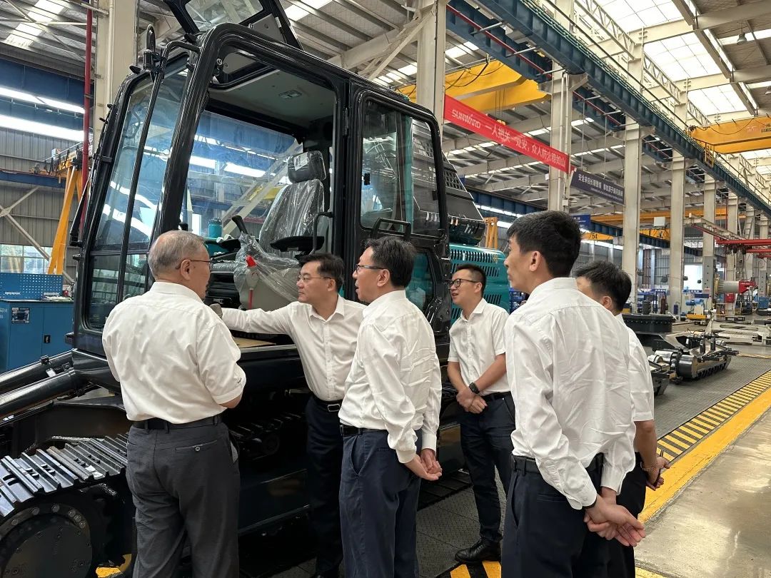 中国联通集团副总经理梁宝俊到访SG胜游智能