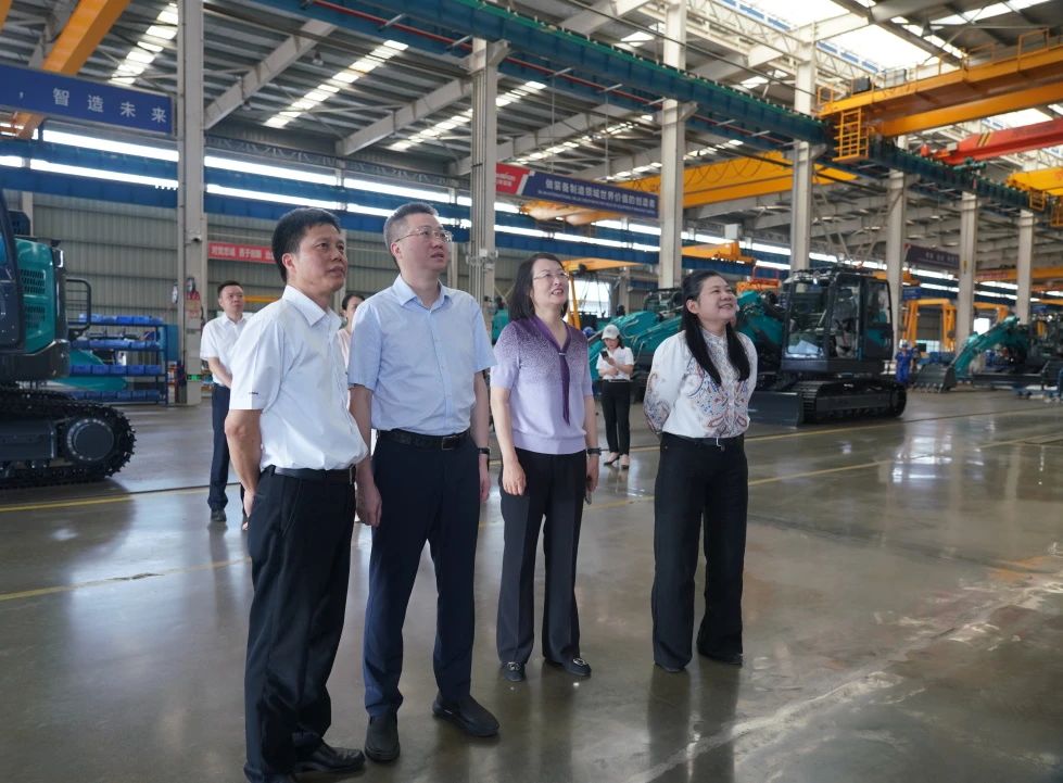 长沙市人民政府副市长、市工商联主席康镇麟调研SG胜游智能