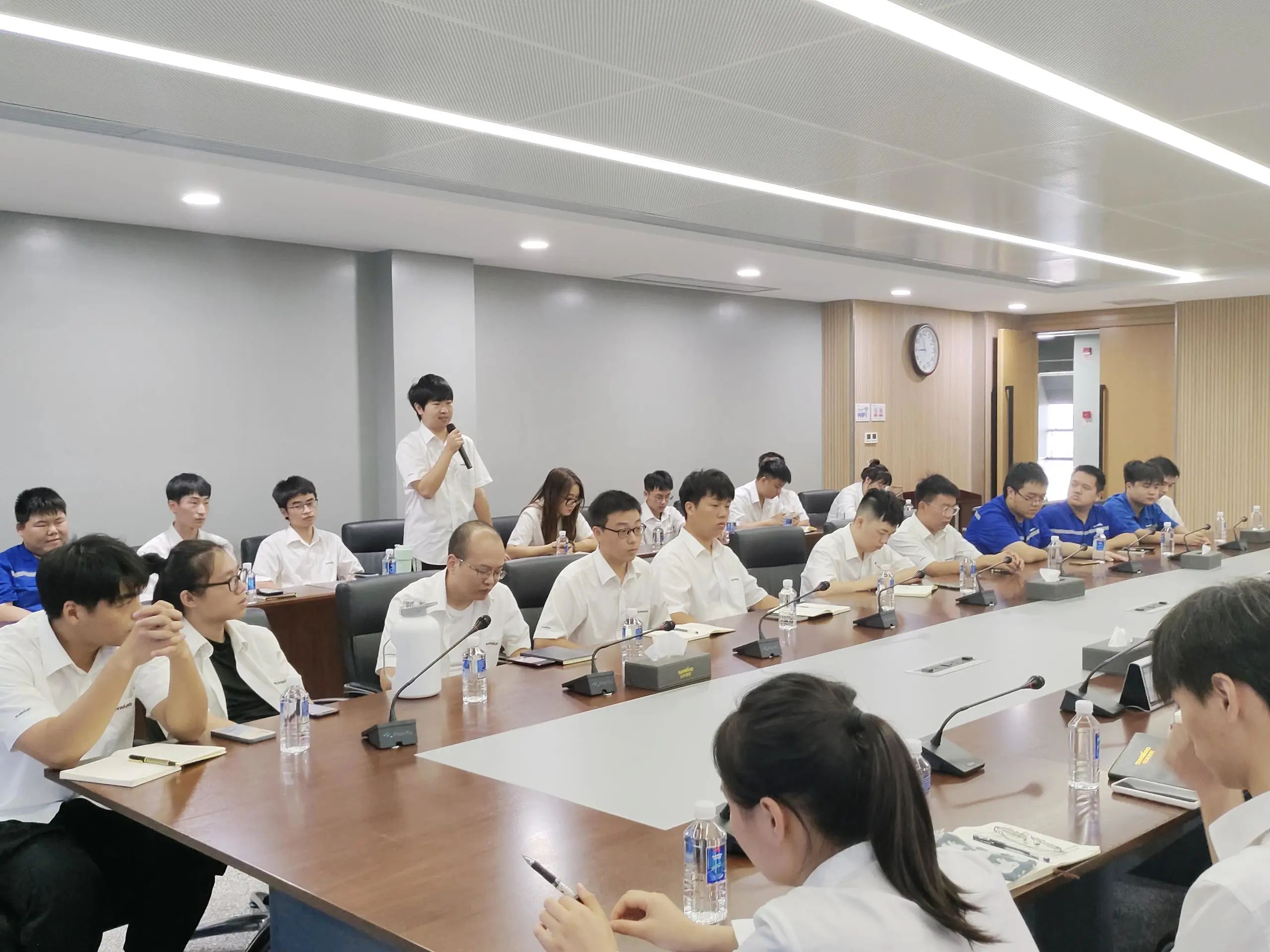 畅谈心声，共话未来！这场应届毕业生员工座谈会，很暖，很贴心！