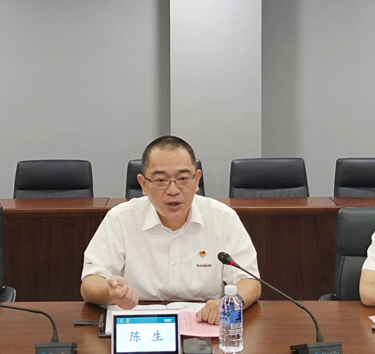 畅谈心声，共话未来！这场应届毕业生员工座谈会，很暖，很贴心！