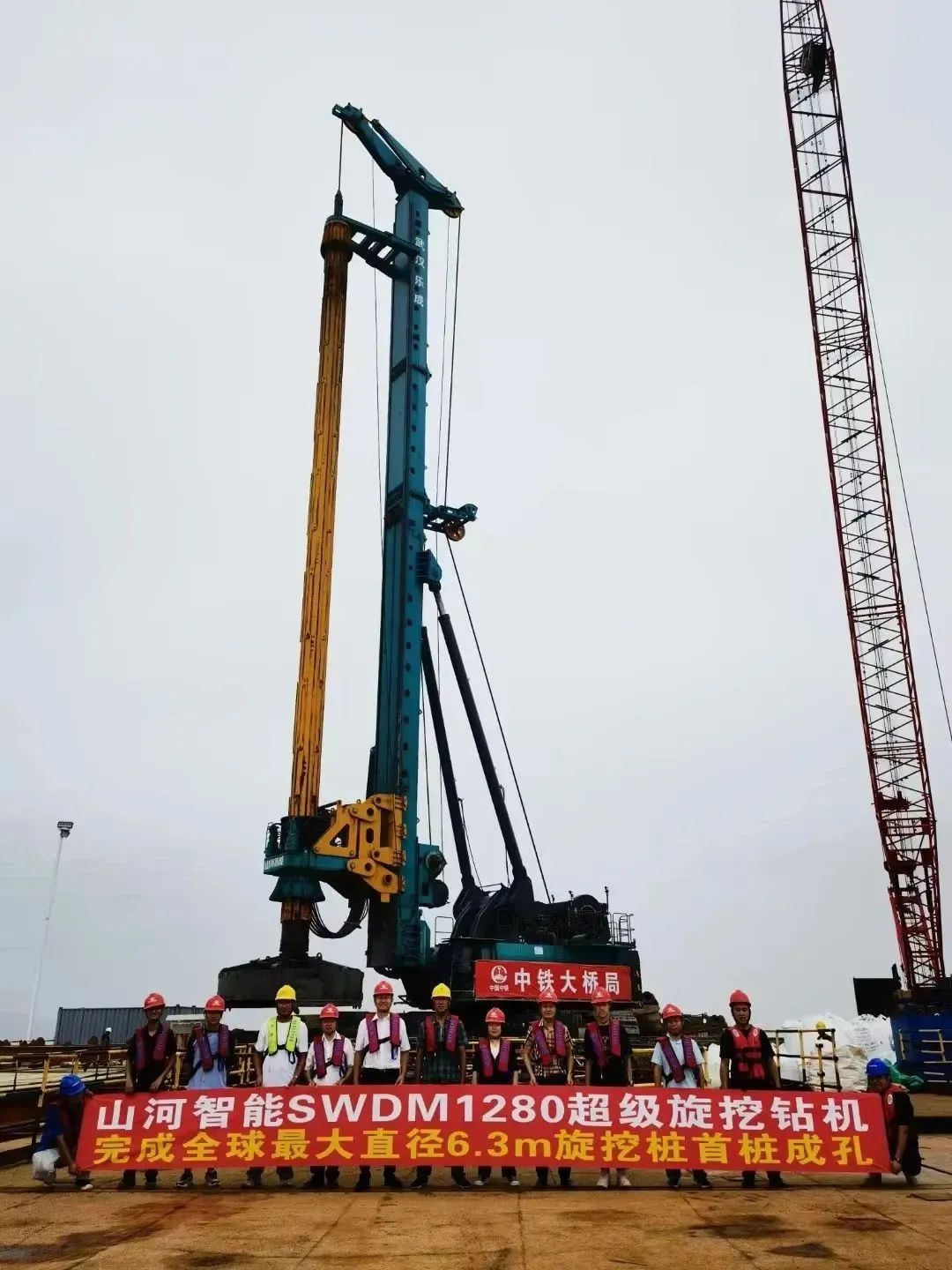 全面告捷！SG胜游智能超级旋挖钻机圆满完成甬舟铁路西堠门公铁两用大桥桩基施工任务