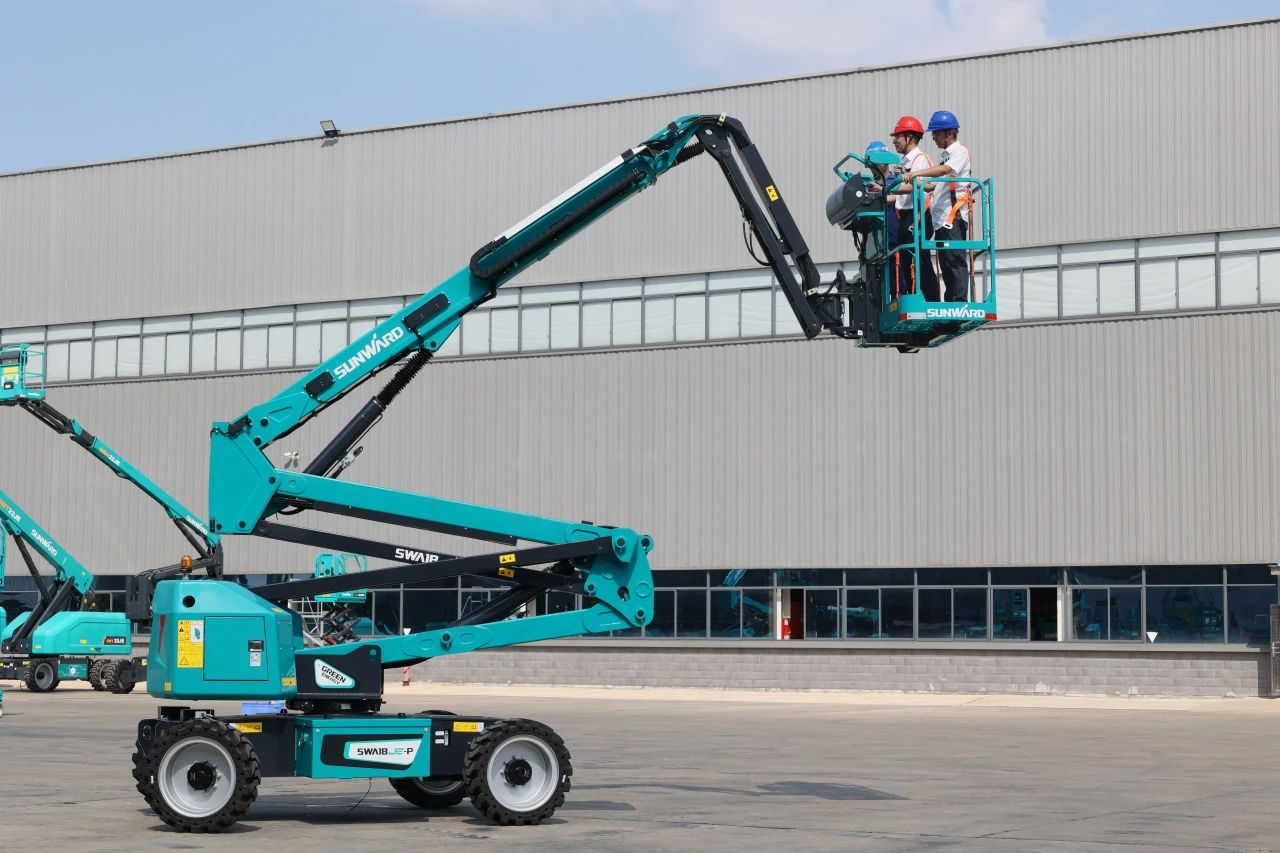 高可靠、高安全、高性能！SG胜游智能新一代P系列电动臂式高空作业平台成功下线