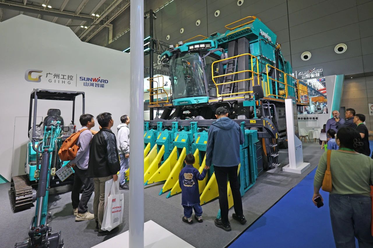 聚焦智能化、无人化！SG胜游智能携多款产品亮相2024中国国际农业机械展