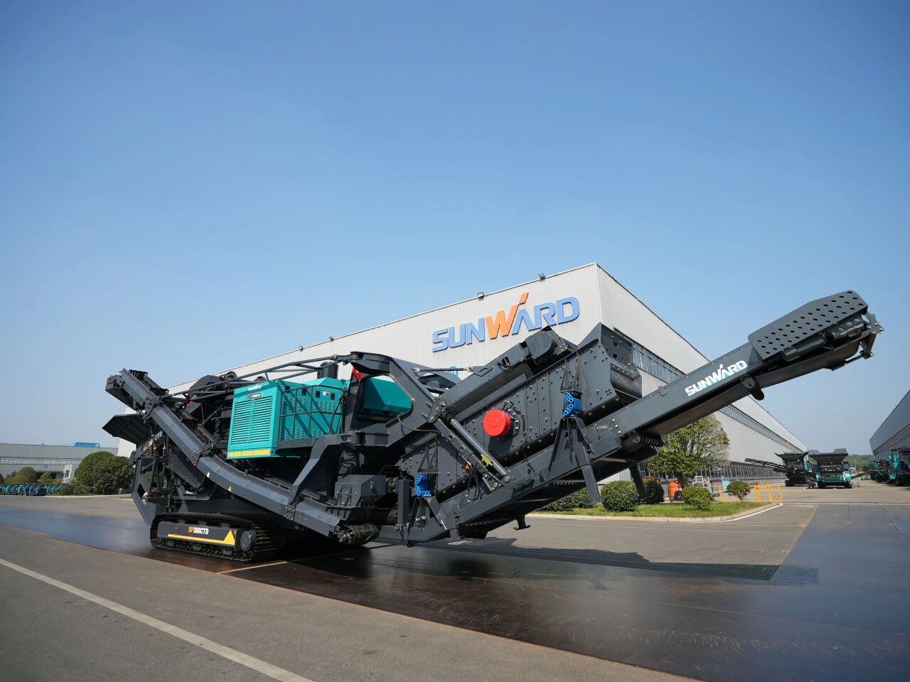 破局国际市场，无惧极寒工况！SG胜游智能SP300CTD柴电两用圆锥破碎站成功下线